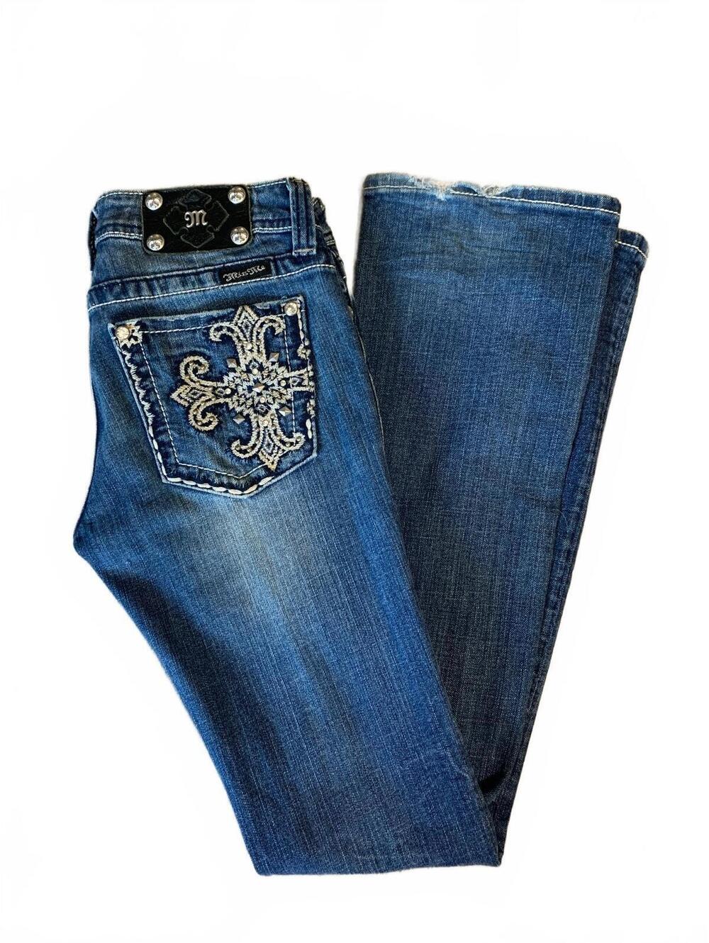 Miss Me Women's Bootcut Jeans Size 27 Blue Denim Embroidered Back Pockets